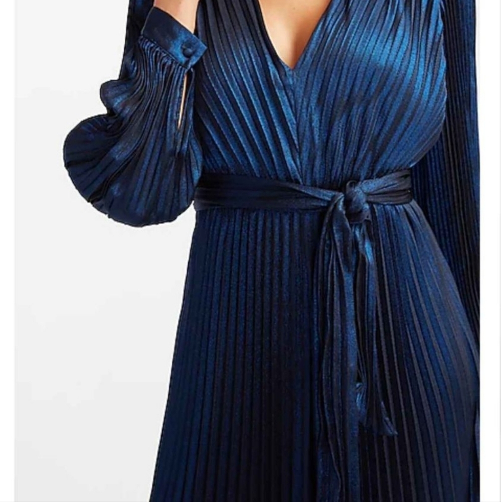 Express New Royal Blue Metallic Maxi Gown Dress Long Sleeve Eid Abaya